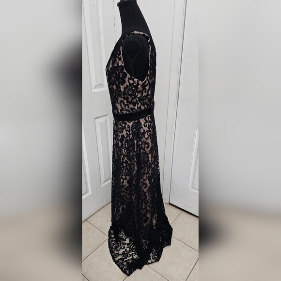 Vivian Diamond Dressy Collection Gown - Picture 8 of 16